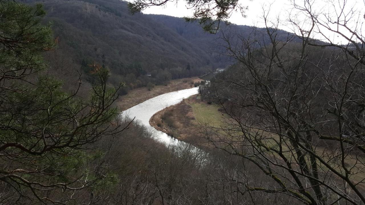Penzion a Restaurace Nad Hradem Křivoklát Esterno foto